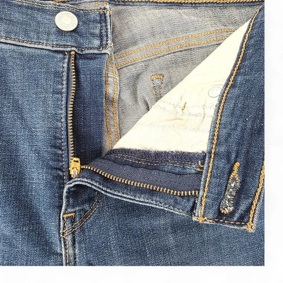 Levis 311 Shaping Skinny Jeans Womens 31 Dark Wash Blue Denim Stretch - Picture 8 of 12